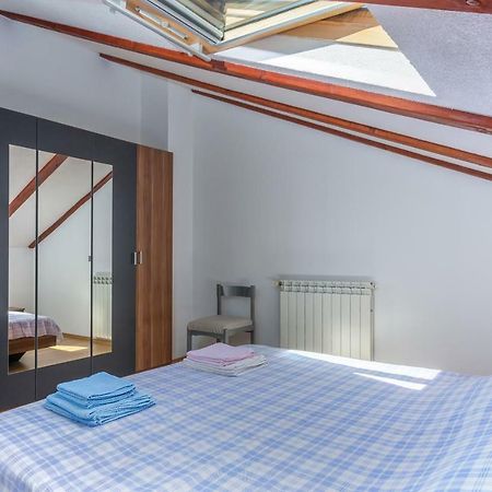 Apartment Valerio Новиград Екстериор снимка